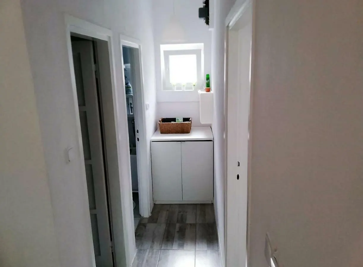 Apartment Zora Pula