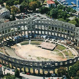Apartment Mario, Pula